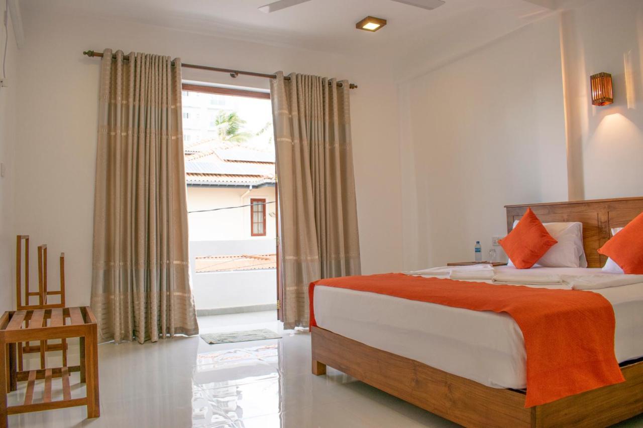 Готель Lavinia Escapes Dehiwala-Mount Lavinia Екстер'єр фото